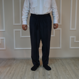 4 Pleated Half Trousers Velvet Navy Blue