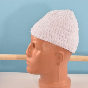 Hand-Knit Hat Thick White