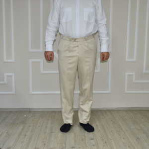 Single Pleat Loose Trousers Beige